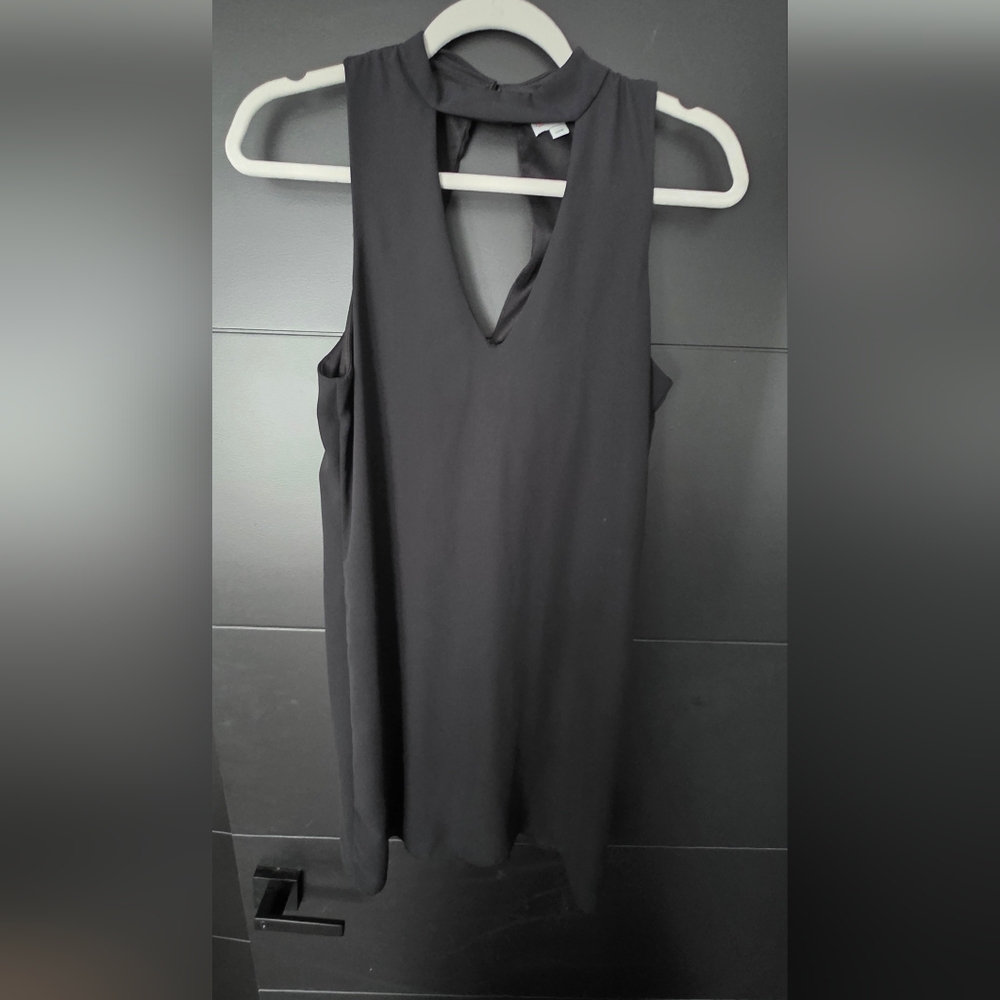 Guess Black Sleeveless Top